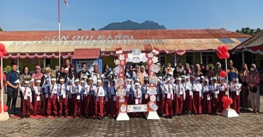 MPLS SDN 001 Ranai Natuna Tanamkan Karakter Anak Indonesia Hebat