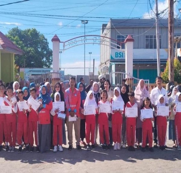 Gerakan Ayah Mengambil Rapor SDN 001 Ranai Natuna Sukses