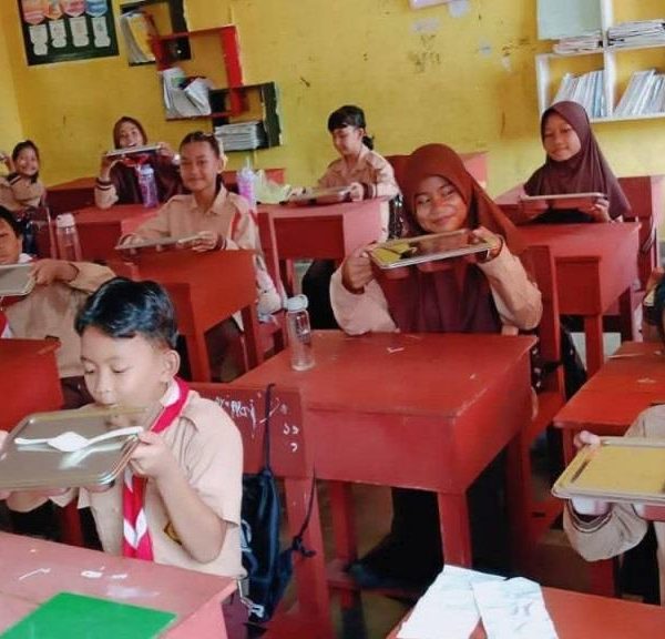 MBG Natuna Berdampak Nyata, SDN 001 Ranai Apresiasi SPPG Batu Hitam
